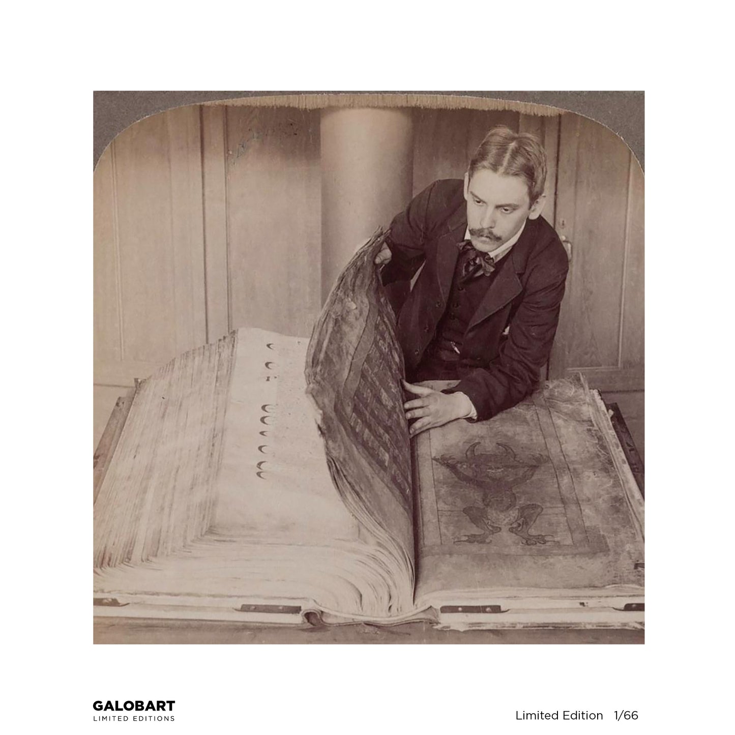 Codex Gigas - The Devil's Bible XXL